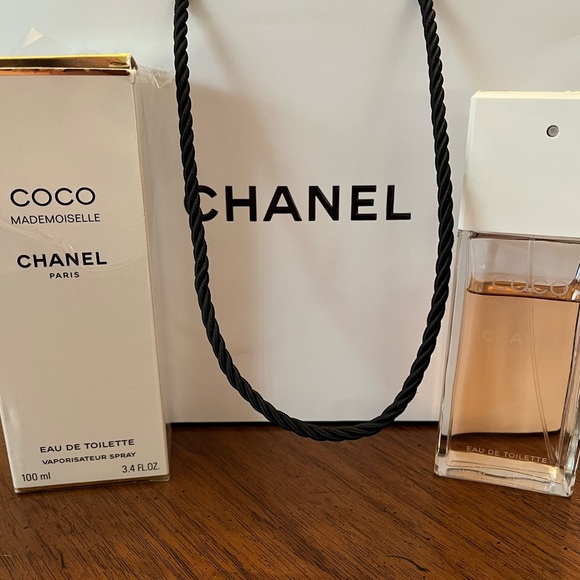 Chanel Coco Mademoiselle Eau De Toilette - Picture 3 of 6